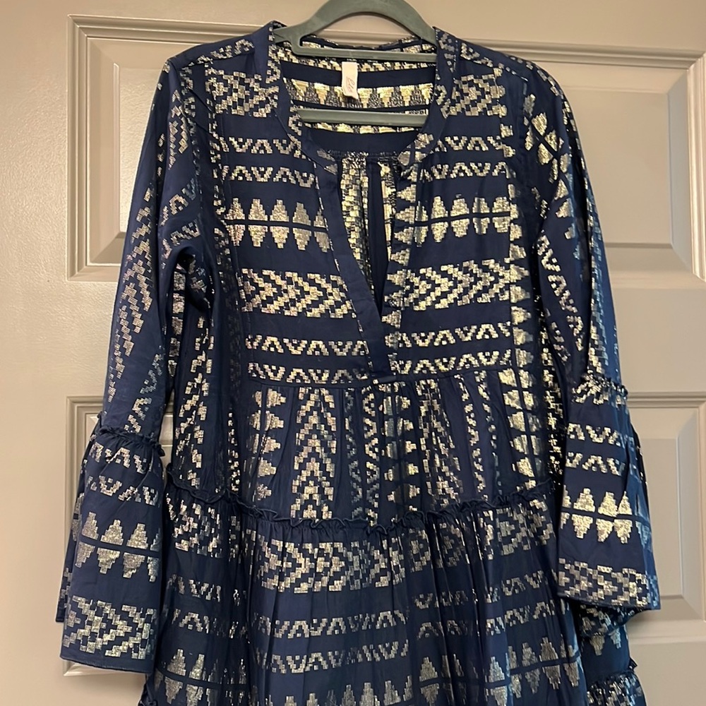 NWT bell sleeve dress